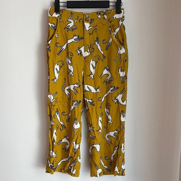 Modcloth Pants - ModCloth Women’s cropped Mustard Cat novelty Print linen blend Pants size 2 EUC!